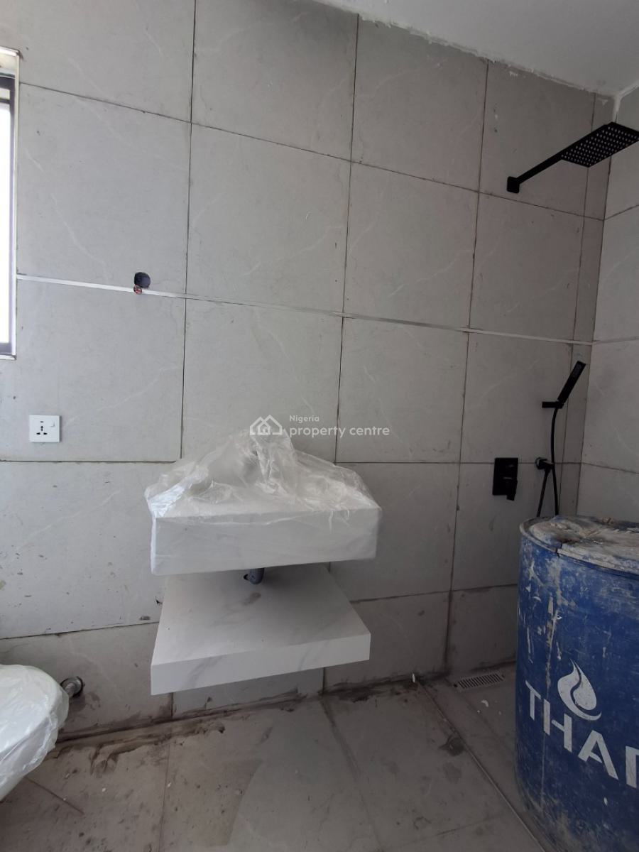 2bedroom Apartment, in a Secured Estate, Ikate Elegushi, Lekki, Lagos, Flat / Apartment for Sale
