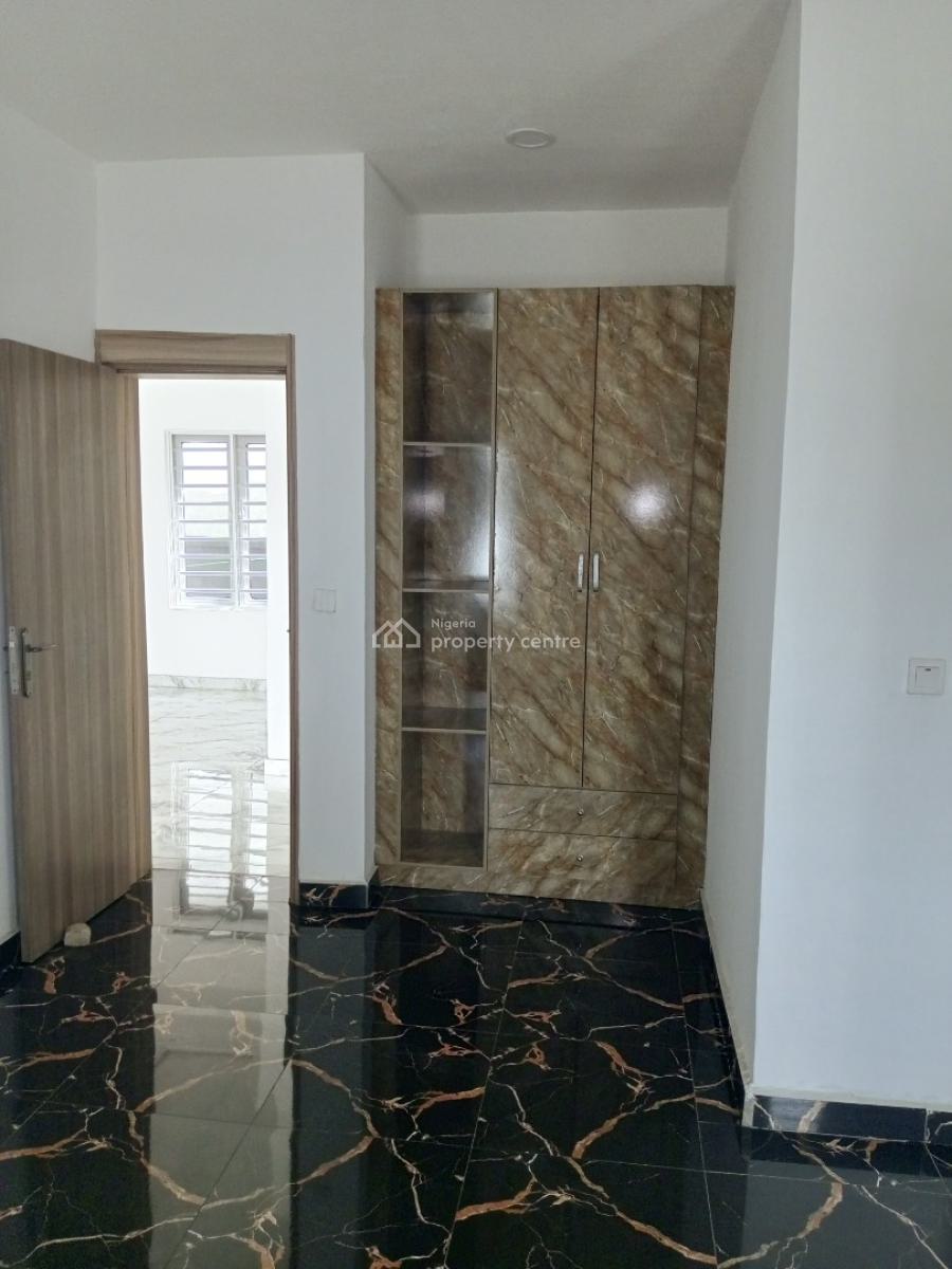 Brand New 2 Bedroom Flat, Mobile Road Ajah, Ilaje, Ajah, Lagos, Block of Flats for Sale