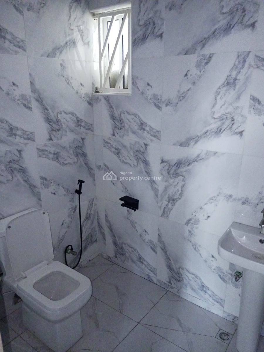 Brand New 2 Bedroom Flat with Bq, Mobile Road Ajah, Ilaje, Ajah, Lagos, Block of Flats for Sale