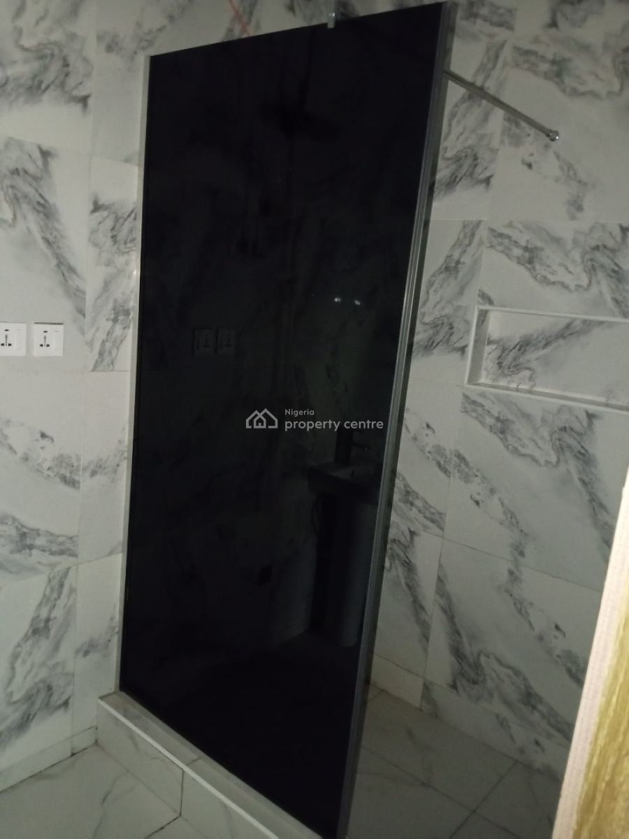 Brand New 2 Bedroom Flat with Bq, Mobile Road Ajah, Ilaje, Ajah, Lagos, Block of Flats for Sale