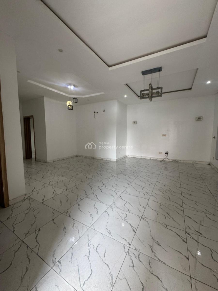 Brand New 2 Bedroom Flat with Bq, Mobile Road Ajah, Ilaje, Ajah, Lagos, Block of Flats for Sale