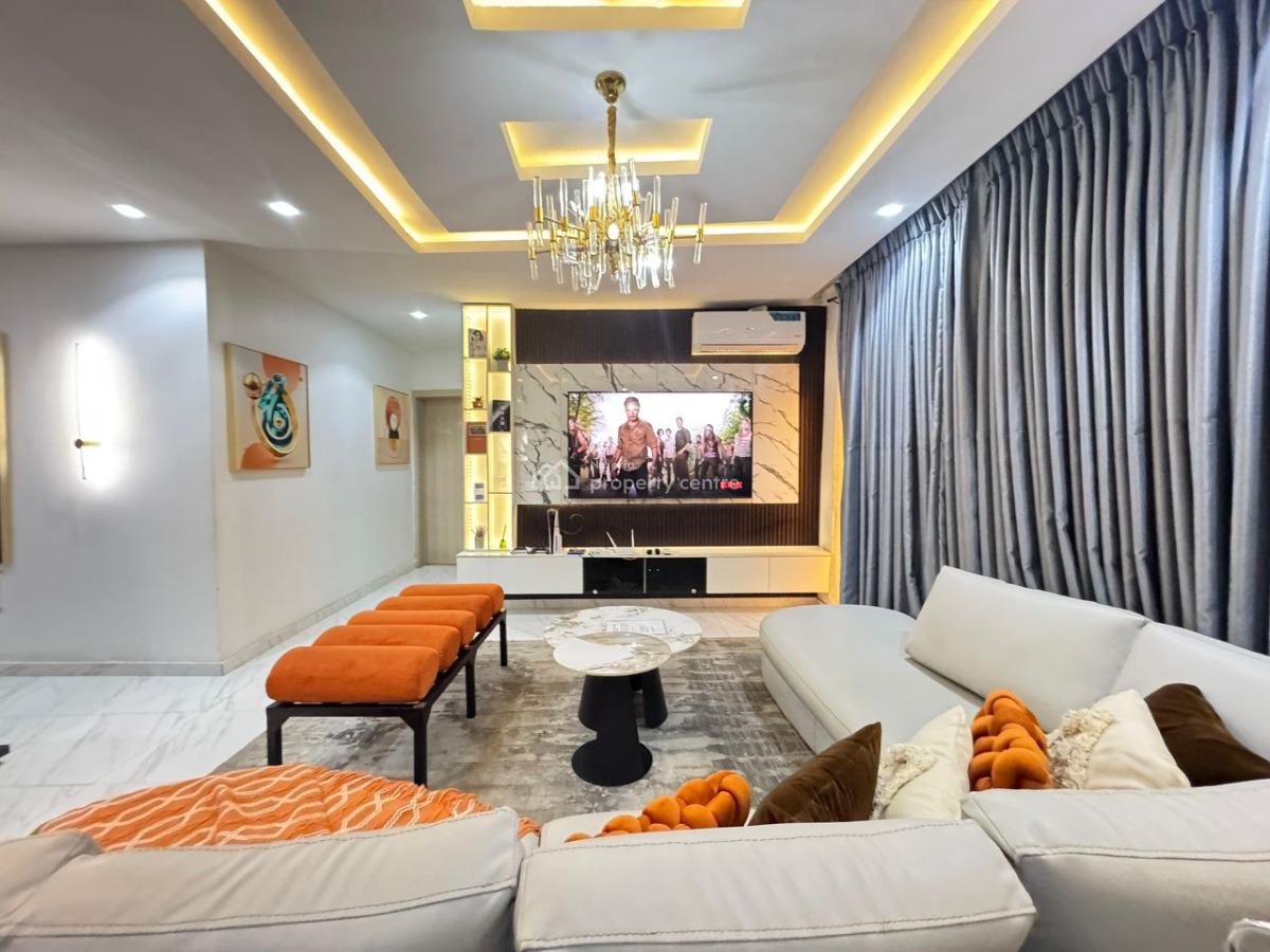 Luxurious 2-bedroom Apartment, Lekki Phase 1, Lekki, Lagos, Flat / Apartment Short Let