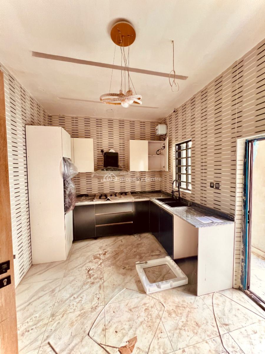 Luxury 3 Bedroom Flats in Lekki, Ologolo, Lekki, Lagos, Flat / Apartment for Sale