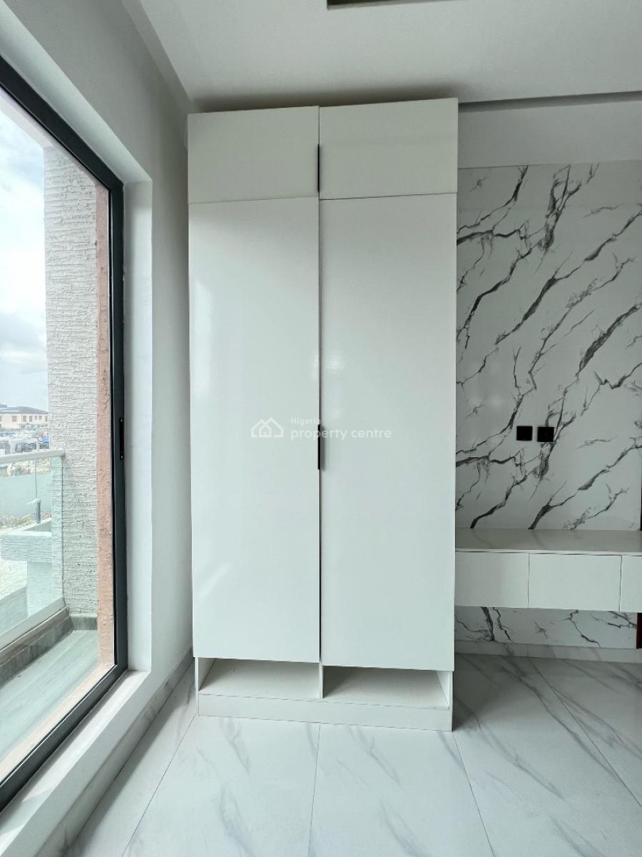 2 Bedroom Apartment at Ikate,lekki, Ikate, Lekki, Lagos, Flat / Apartment for Sale