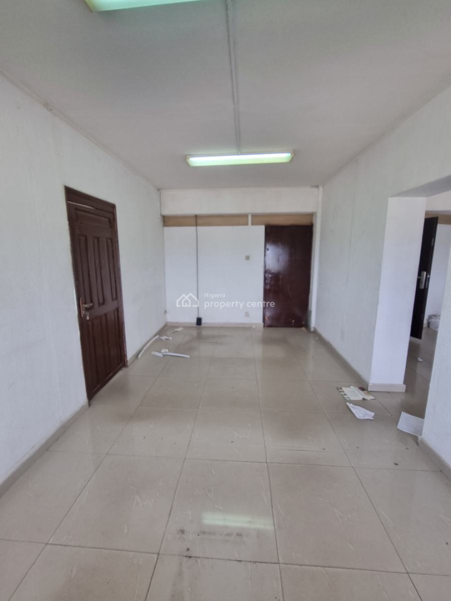 Serviced Commercial Office Space for Letting, 8/10 Broad Street, Opposite General Hospital, Near Tbs, Lagos Island, Lagos, Office Space for Rent