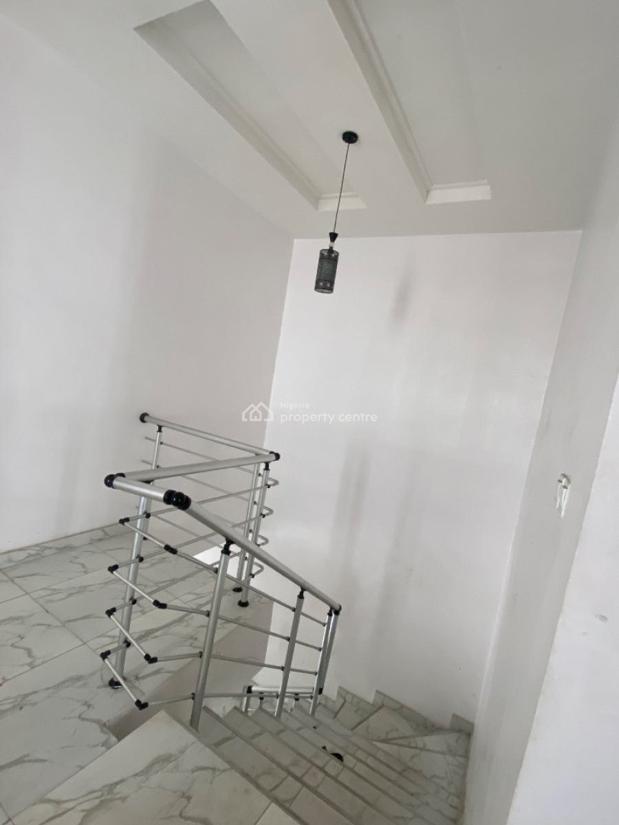 Beautiful and Sharp 4 Bedroom Semi Detached Duplex with Its Own Gate, Chevron, Lekki, Lagos, Semi-detached Duplex for Rent