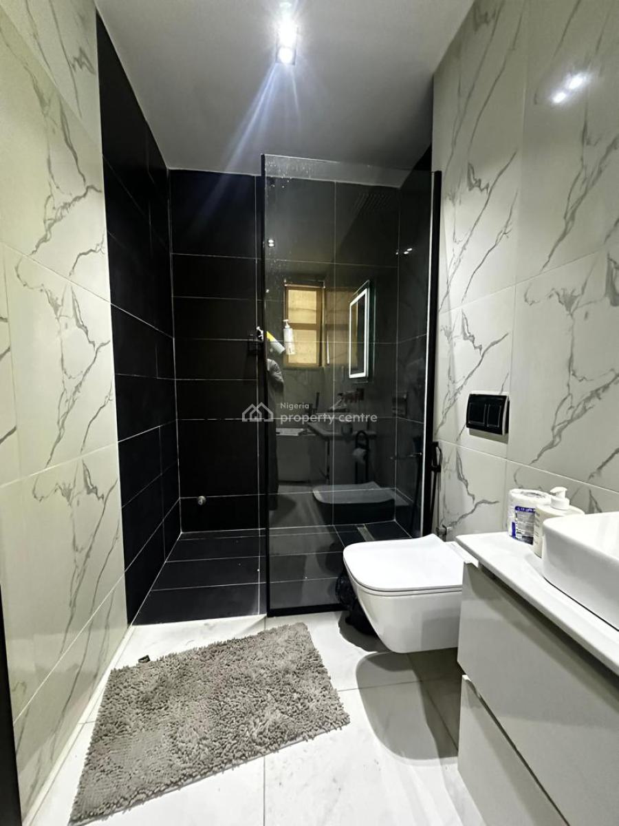 3 Bedroom Apartment with Bq, Off Omorinre Johnson, Lekki Phase 1, Lekki Phase 1, Lekki, Lagos, House for Sale