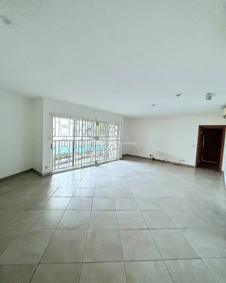 Luxury 3 Bedroom Apartment with Bq & Pool, Right Side, Lekki Phase 1, Lekki, Lagos, Flat / Apartment for Sale