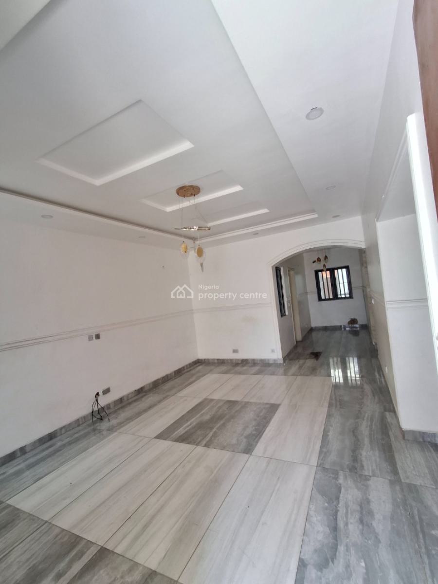 3bedroom Apartment in a Well Secured Estate, in a Well-secured Estate, Ikate Elegushi, Lekki, Lagos, Flat / Apartment for Rent