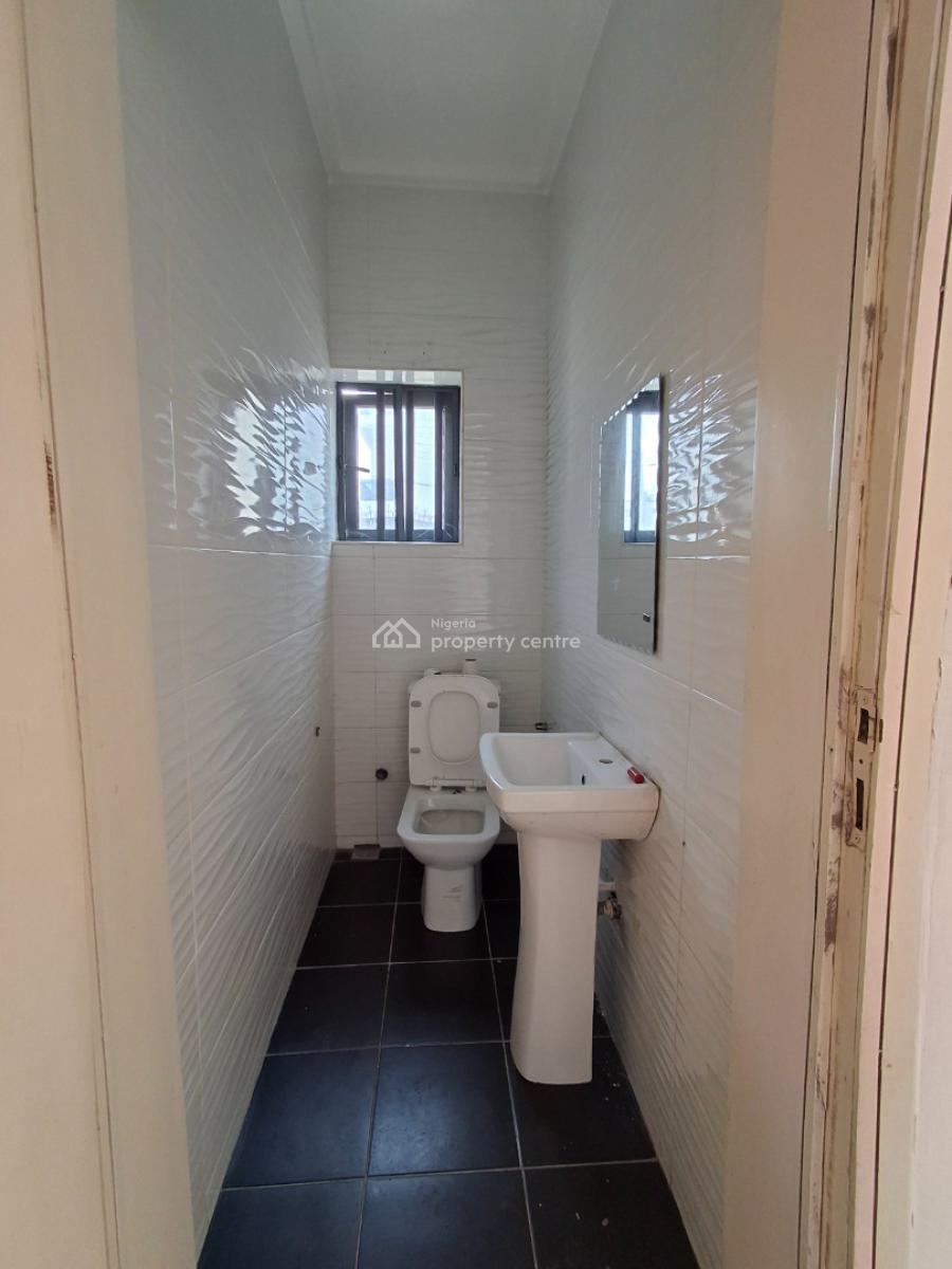3bedroom Apartment in a Well Secured Estate, in a Well-secured Estate, Ikate Elegushi, Lekki, Lagos, Flat / Apartment for Rent