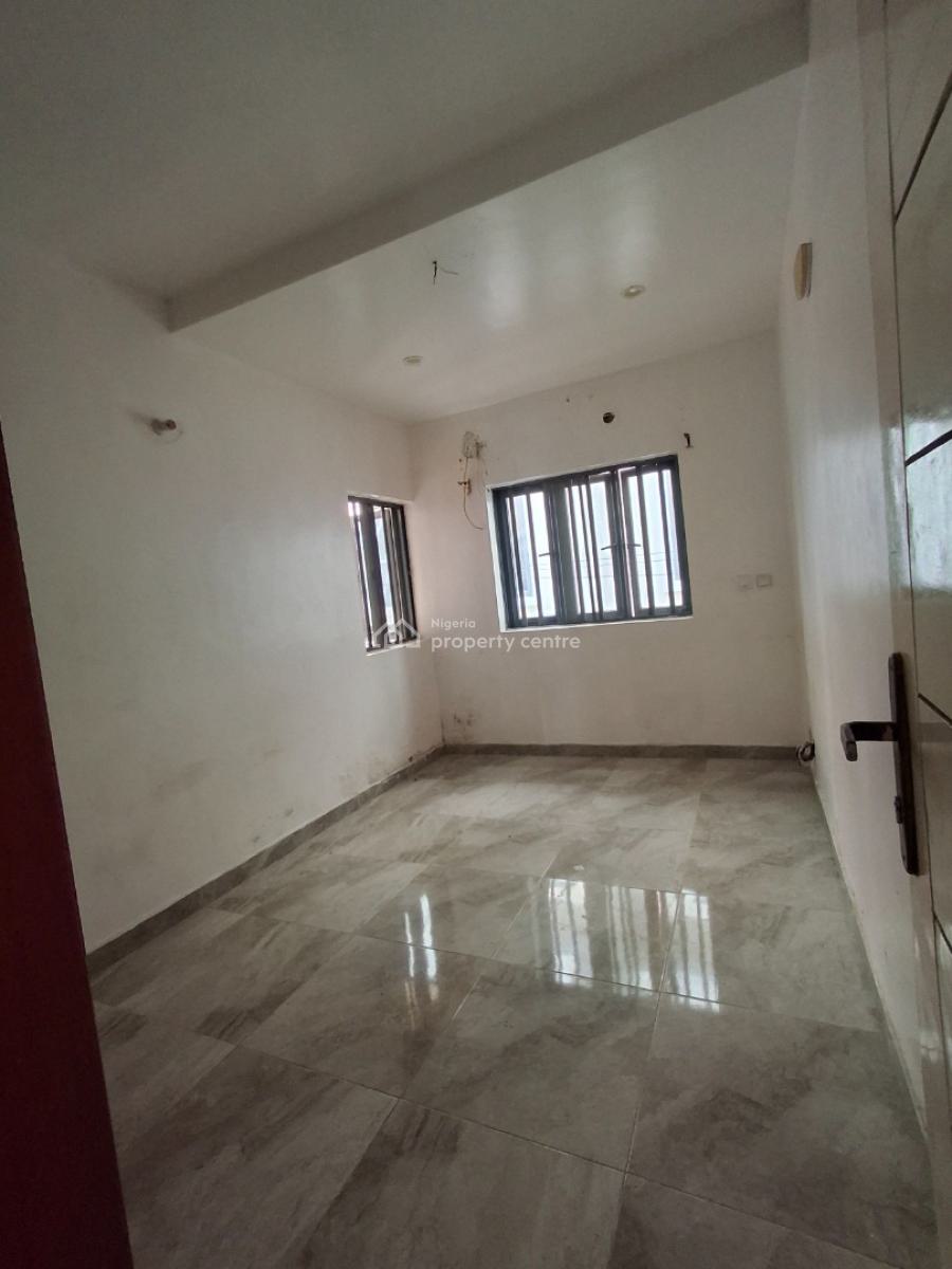 3bedroom Apartment in a Well Secured Estate, in a Well-secured Estate, Ikate Elegushi, Lekki, Lagos, Flat / Apartment for Rent
