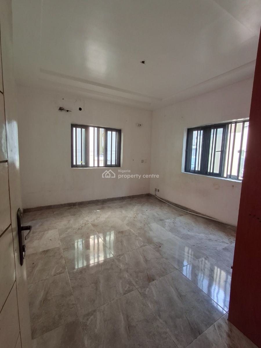 3bedroom Apartment in a Well Secured Estate, in a Well-secured Estate, Ikate Elegushi, Lekki, Lagos, Flat / Apartment for Rent