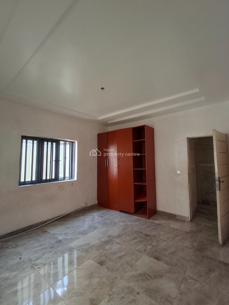 3bedroom Apartment in a Well Secured Estate, in a Well-secured Estate, Ikate Elegushi, Lekki, Lagos, Flat / Apartment for Rent