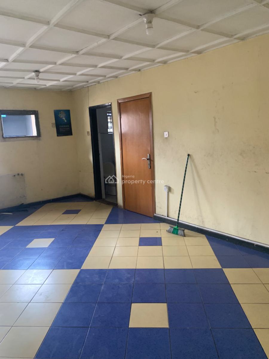 Spacious 3 Bedrooms for Office Space, Opebi, Ikeja, Lagos, Office Space for Rent