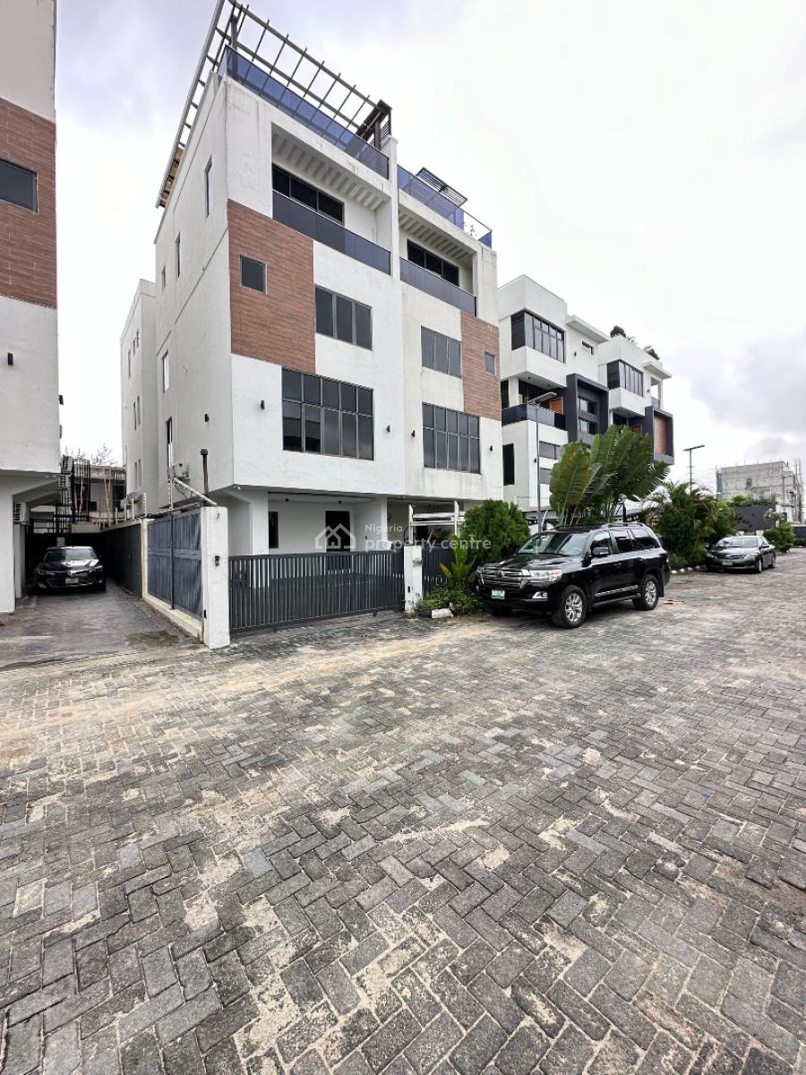 Exquisitely Detailed 5 Semi Detached with  Water View and Pool, Banana Island, Ikoyi, Lagos, Semi-detached Duplex for Sale