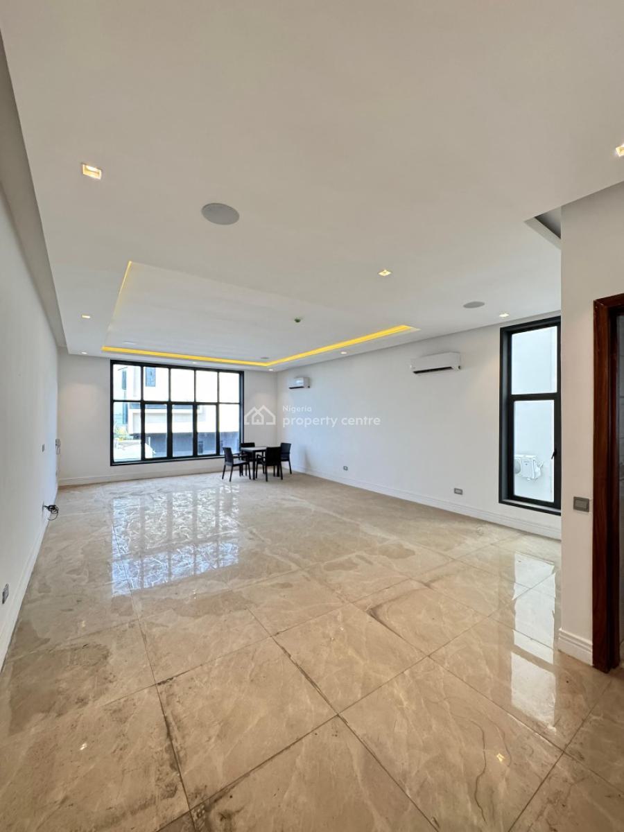 Exquisitely Detailed 5 Semi Detached with  Water View and Pool, Banana Island, Ikoyi, Lagos, Semi-detached Duplex for Sale