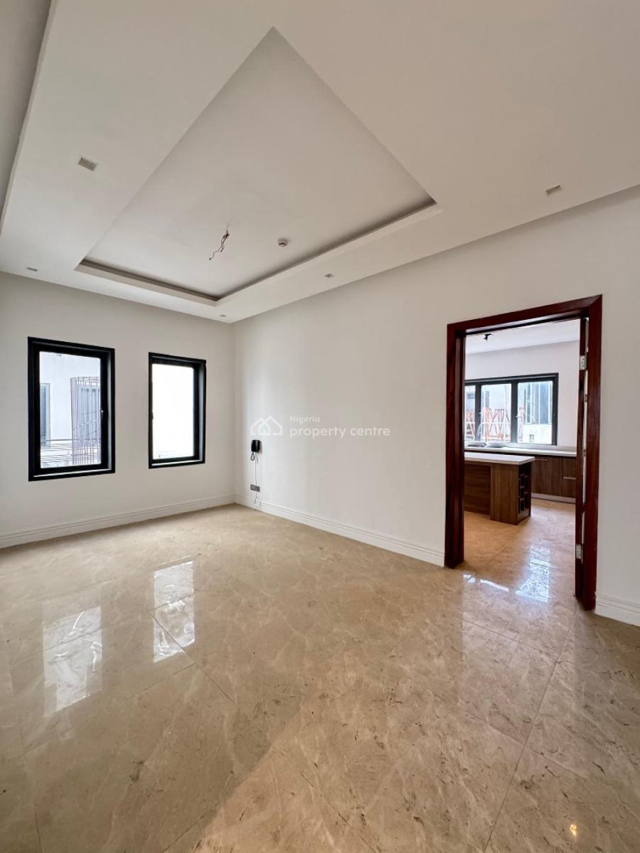 Exquisitely Detailed 5 Semi Detached with  Water View and Pool, Banana Island, Ikoyi, Lagos, Semi-detached Duplex for Sale