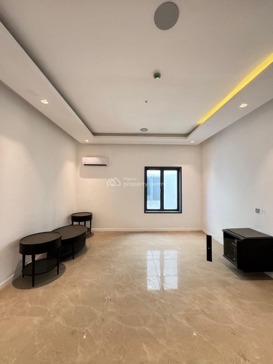 Exquisitely Detailed 5 Semi Detached with  Water View and Pool, Banana Island, Ikoyi, Lagos, Semi-detached Duplex for Sale