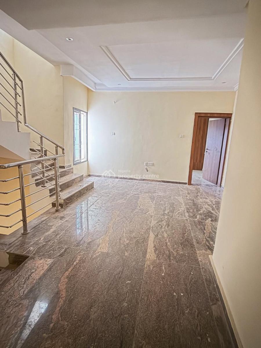 4 Bedroom Terrace Duplex with Bq, Guzape District, Abuja, Terraced Duplex for Rent
