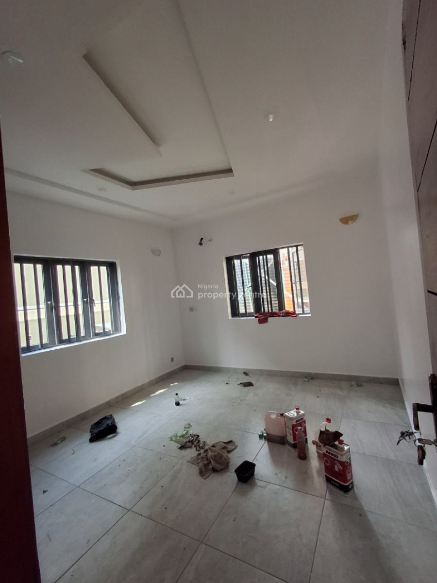 2bedroom Apartment, in a Well-secured Estate, Ikate Elegushi, Lekki, Lagos, Flat / Apartment for Rent