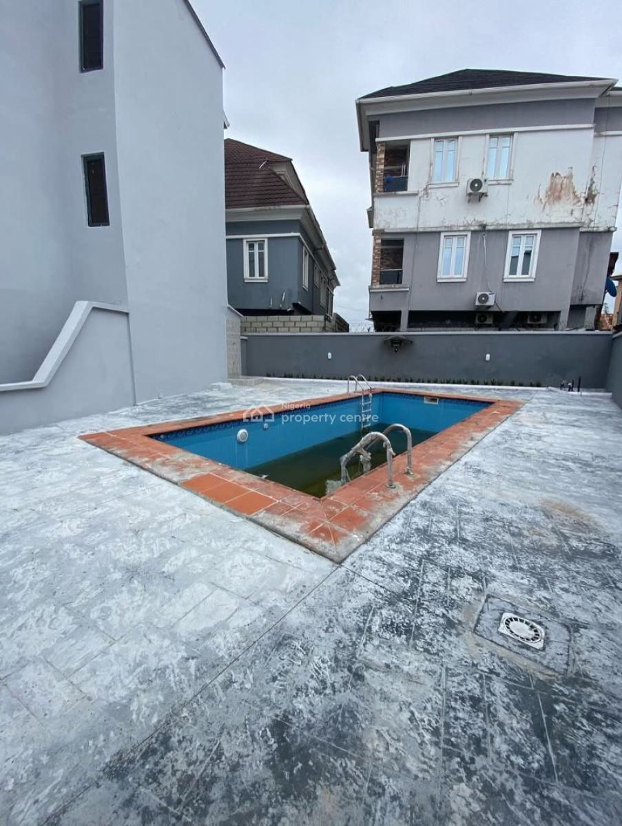 Lovely 4-bedroom Terrace Duplex with Pool & Bq, Ologolo, Lekki, Lagos, Terraced Duplex for Rent