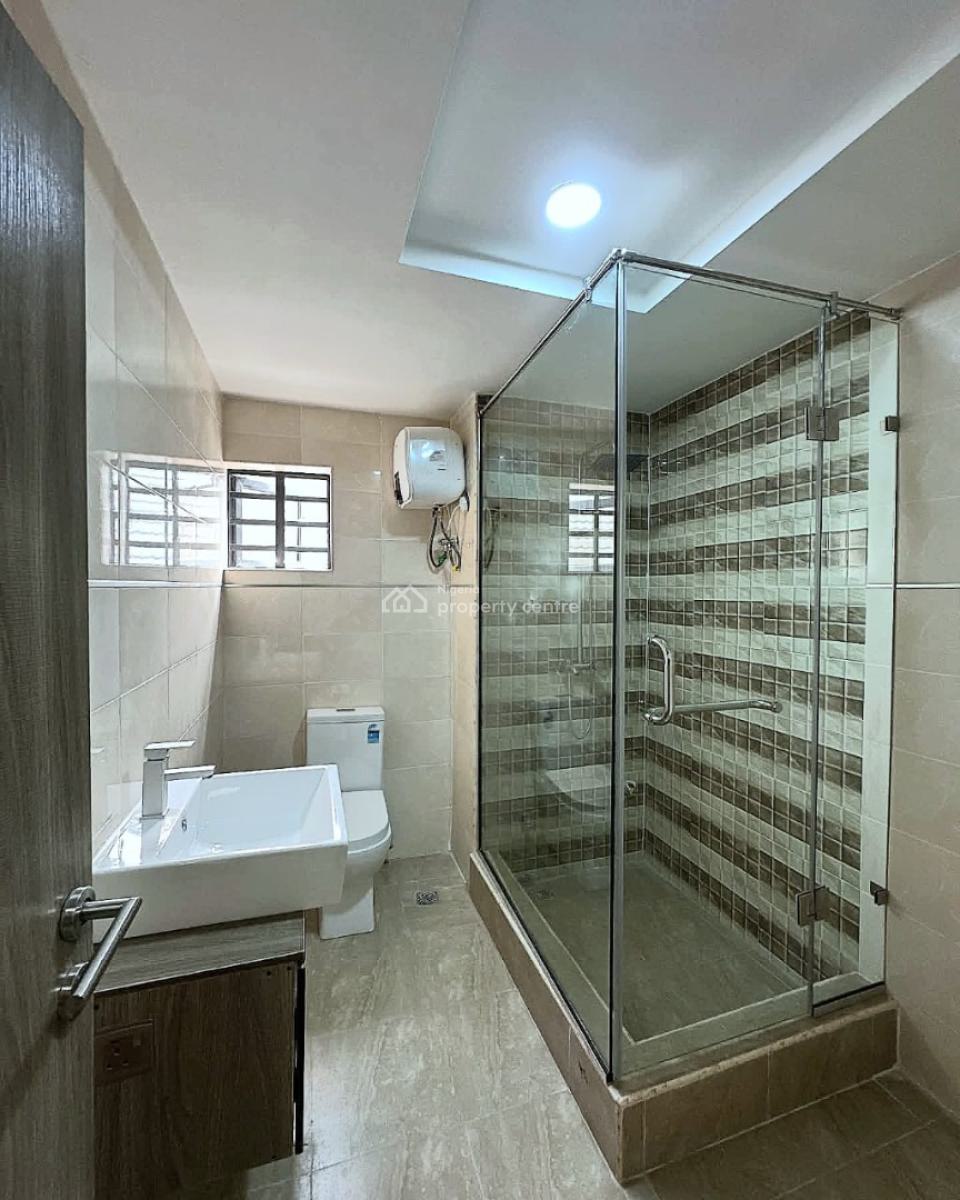 Lovely 4-bedroom Terrace Duplex with Pool & Bq, Ologolo, Lekki, Lagos, Terraced Duplex for Rent