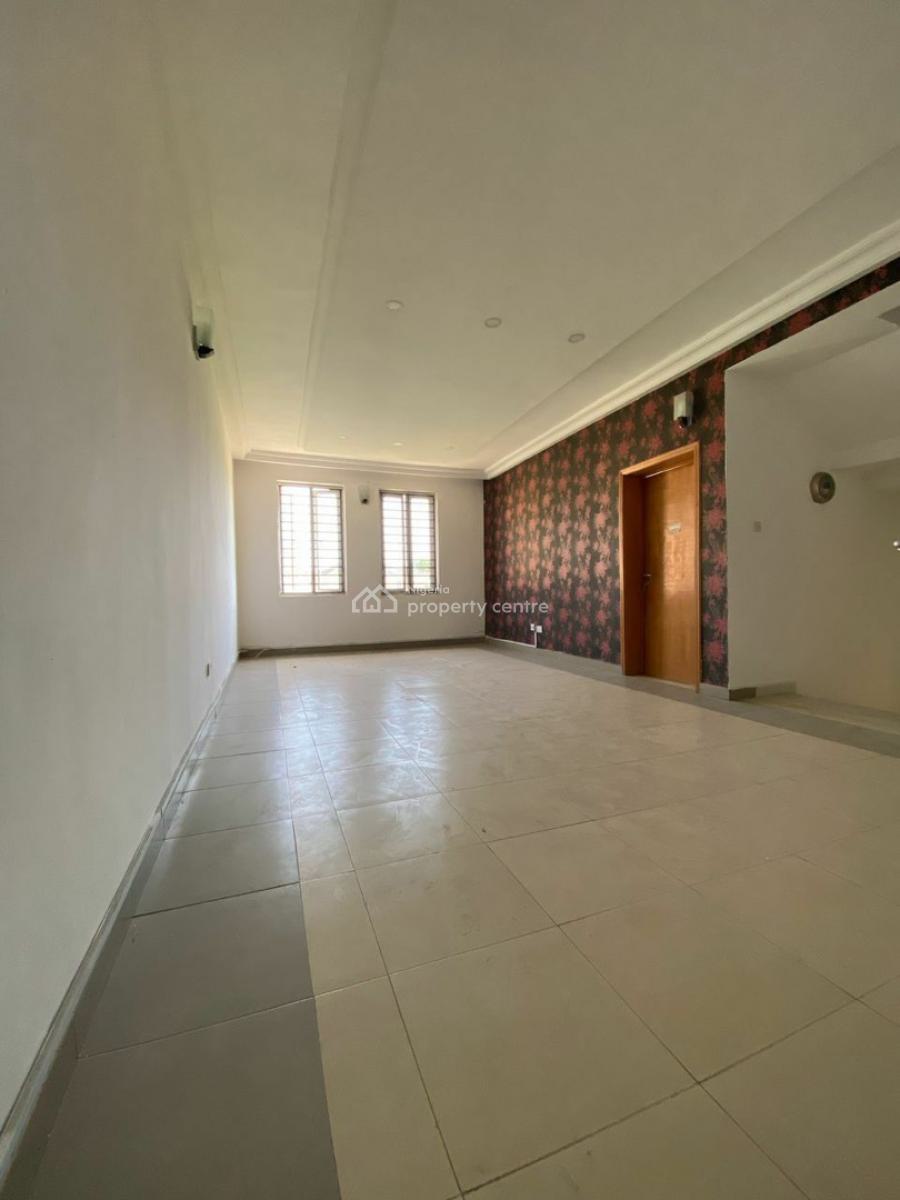 Luxurious Mini-flat Apartment Upstairs, with Fully Fitted Kitchen, Ikate, Lekki, Lagos, Mini Flat (room and Parlour) for Rent