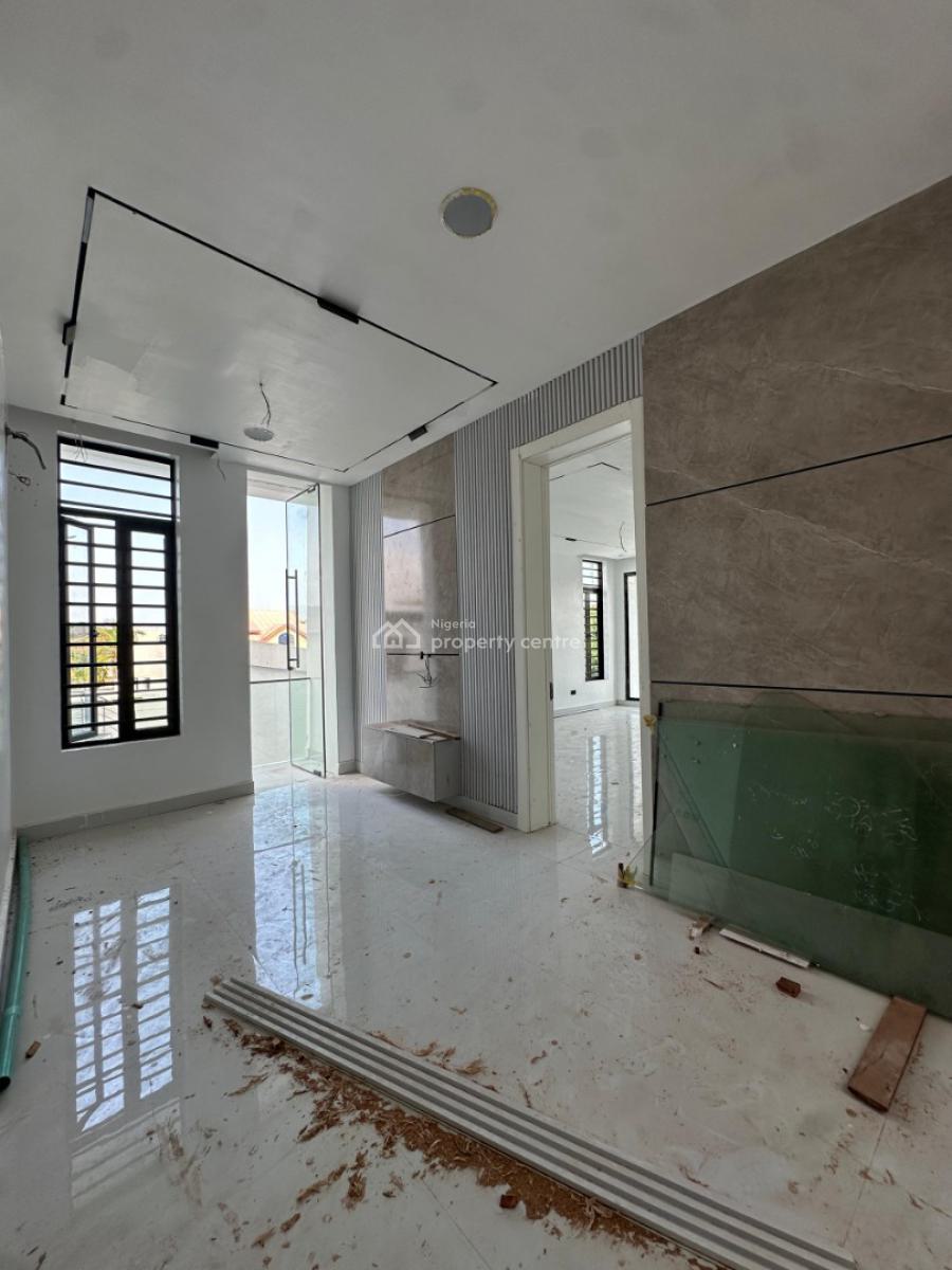 Spacious Massive Luxury 5bedroom Fully Detached, Secure Estate on Admiralty Wey Lekki Phase One, Lekki Phase 1, Lekki, Lagos, Detached Duplex for Sale