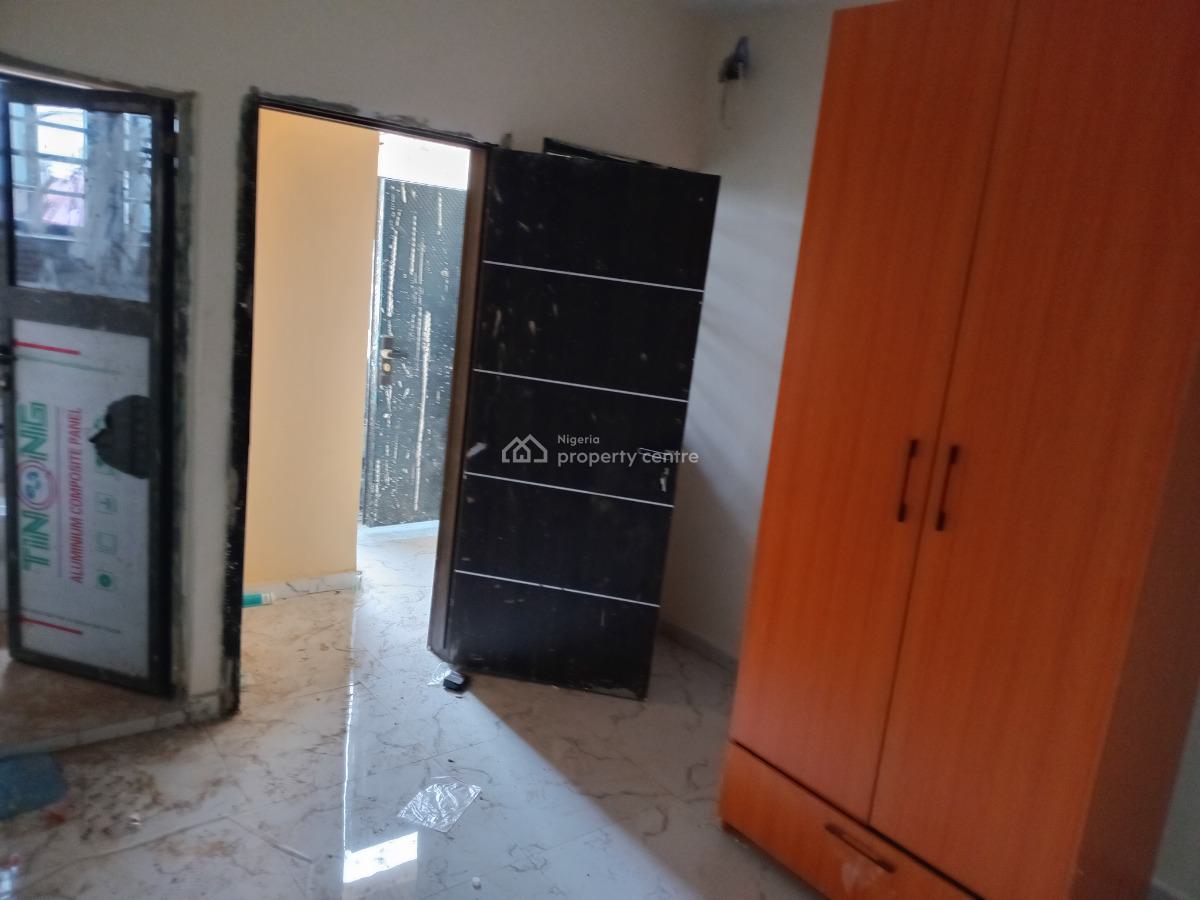 Chocolate 2 Bedroom Flat, Adekunle By Lsdpc Estate, Yaba, Lagos, Flat / Apartment for Rent