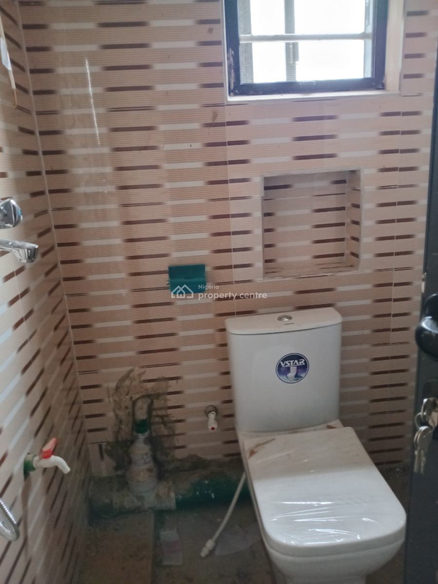 Chocolate 2 Bedroom Flat, Adekunle By Lsdpc Estate, Yaba, Lagos, Flat / Apartment for Rent