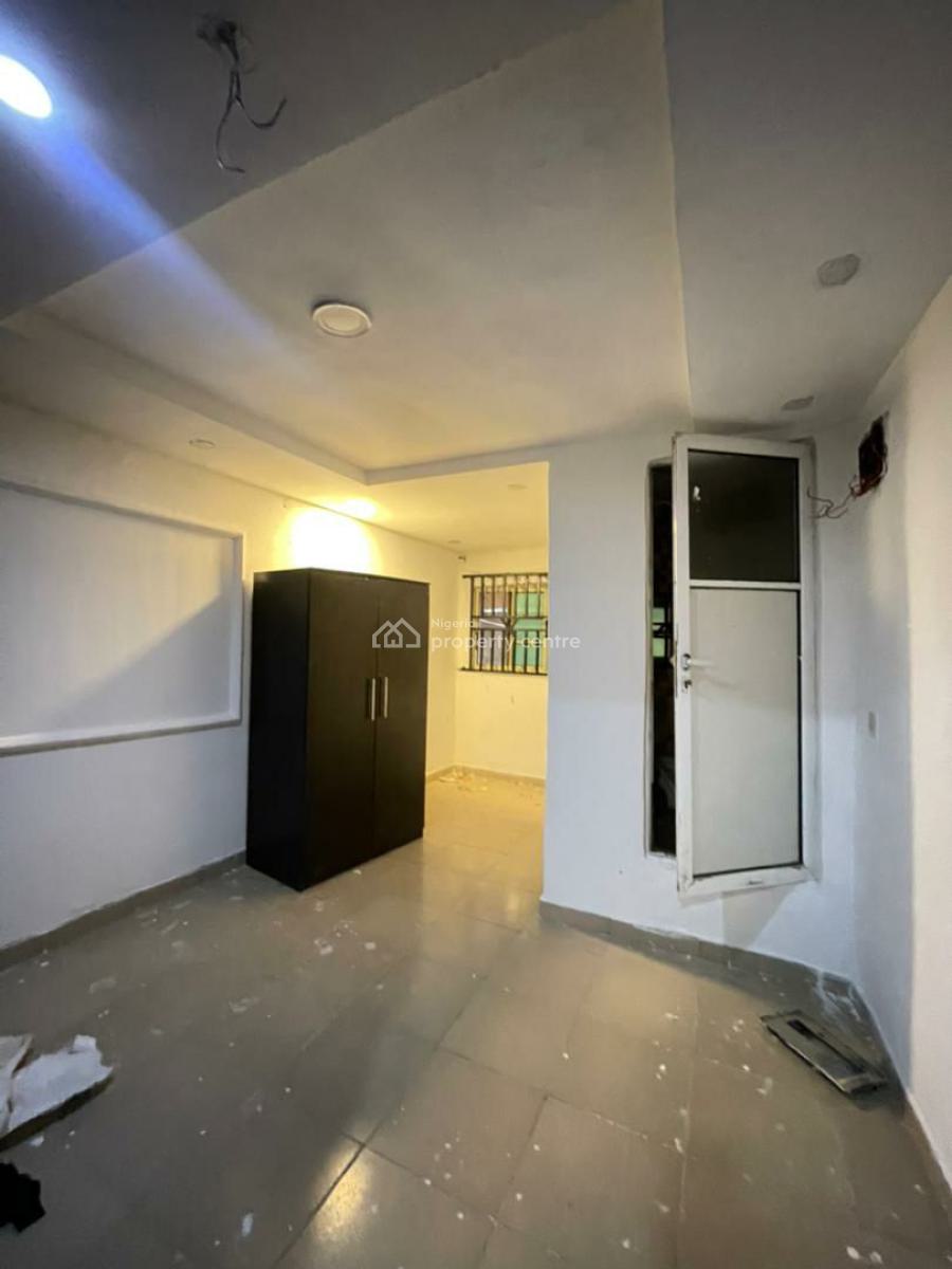 Mini Flat, Freedom Way, Lekki Phase 1, Lekki, Lagos, Mini Flat (room and Parlour) for Rent