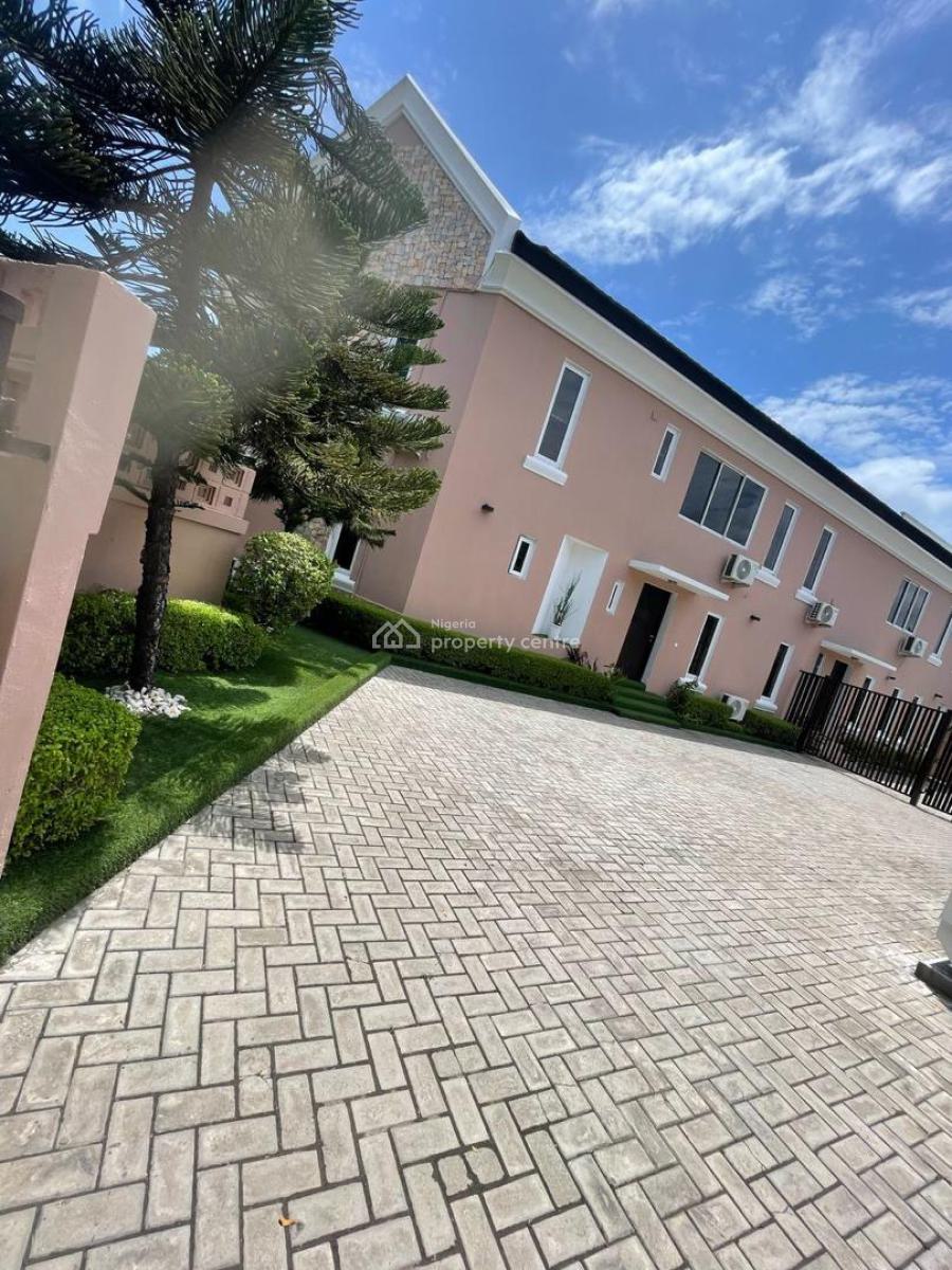 Spacious 4 Bedroom Semi Detached Duplex with a Room Bq, Lekki Right, Lekki Phase 1, Lekki, Lagos, Semi-detached Duplex for Rent