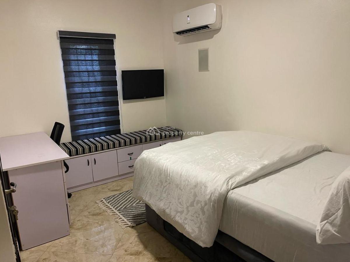 Spacious 4 Bedroom Semi Detached Duplex with a Room Bq, Lekki Right, Lekki Phase 1, Lekki, Lagos, Semi-detached Duplex for Rent