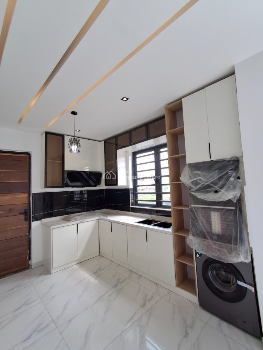 2 Bedroom Apartment, Ikate Elegushi, Lekki, Lagos, Flat / Apartment for Sale