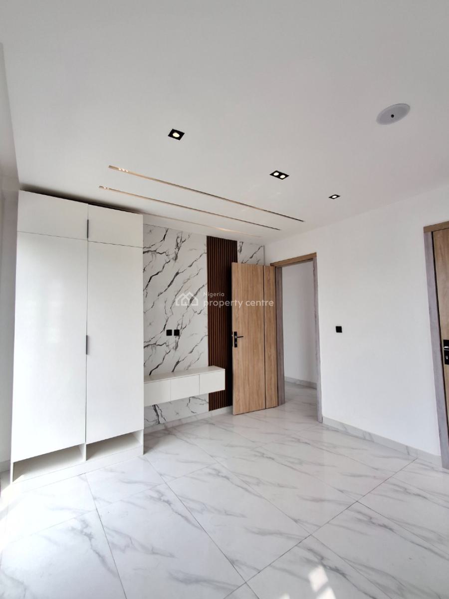 2 Bedroom Apartment, Ikate Elegushi, Lekki, Lagos, Flat / Apartment for Sale