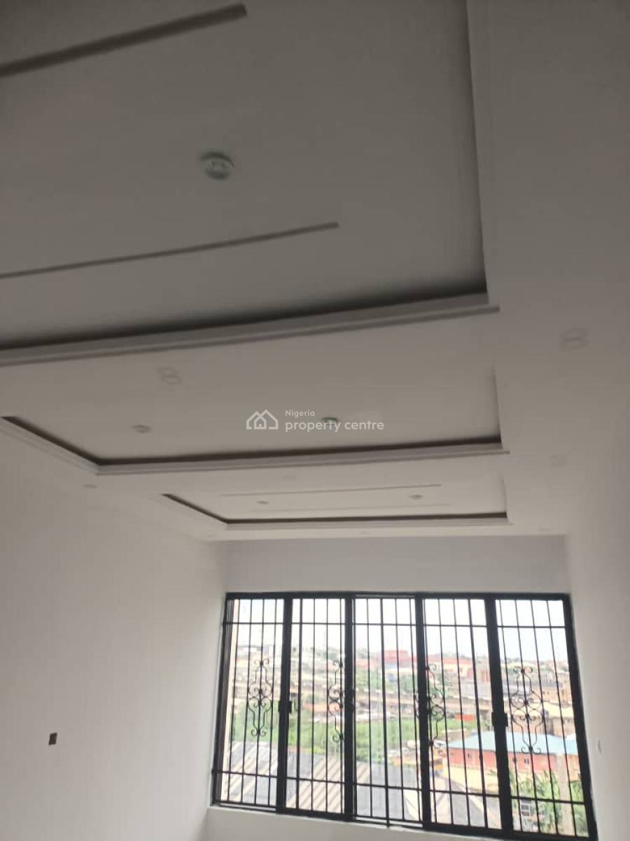 4 Bedroom Semi Detached Duplex, in a Gated Estate Around Osapa London, Osapa, Lekki, Lagos, Semi-detached Duplex for Rent