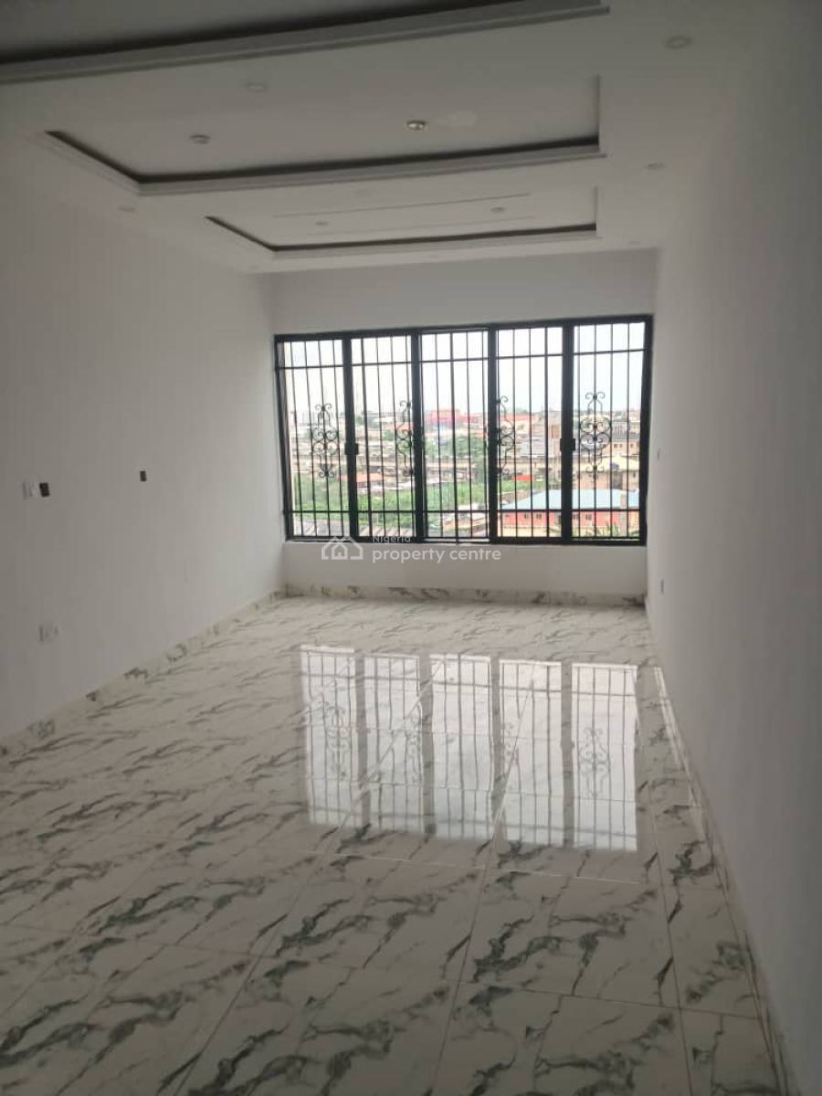 4 Bedroom Semi Detached Duplex, in a Gated Estate Around Osapa London, Osapa, Lekki, Lagos, Semi-detached Duplex for Rent
