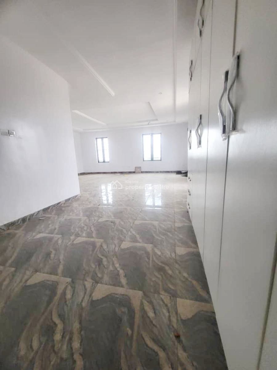 a Well Maintained Spacious 5 Bedroom Fully Detached Duplex, Gra Phase 2, Magodo, Lagos, Detached Duplex for Rent