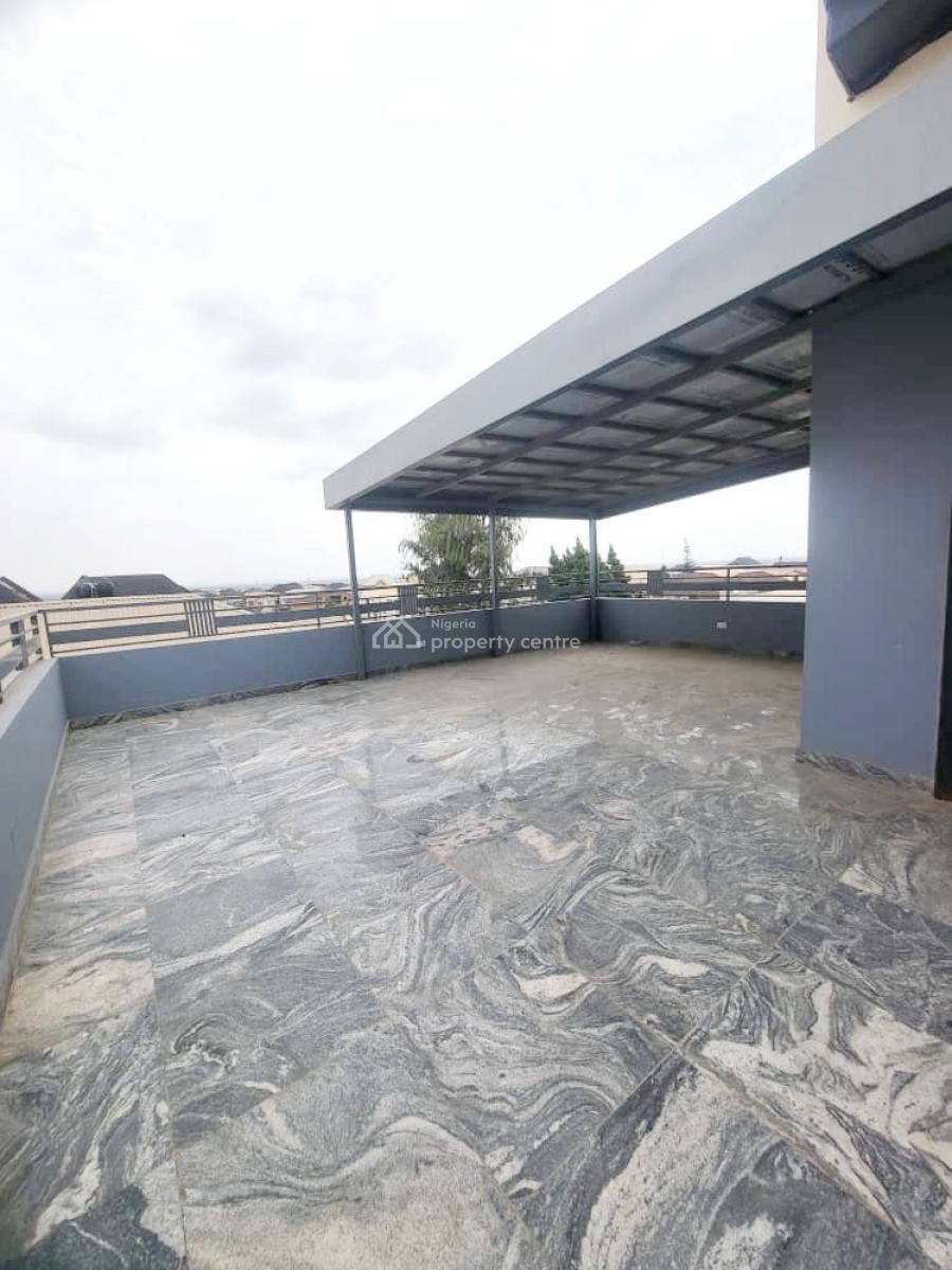 a Well Maintained Spacious 5 Bedroom Fully Detached Duplex, Gra Phase 2, Magodo, Lagos, Detached Duplex for Rent