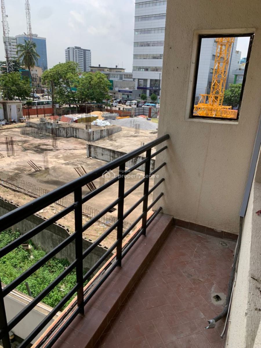 Lovely 4-bedroom Terrace Duplex with a Room Bq, Off Ahmadu Bello Way, Victoria Island (vi), Lagos, Terraced Duplex for Rent