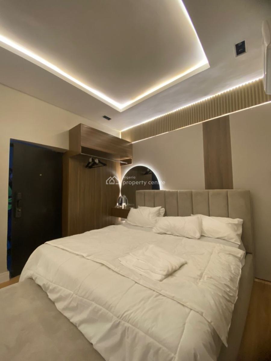 Fully Furnished Studio Apartment, Lekki Phase 1, Lekki, Lagos, Flat / Apartment for Rent