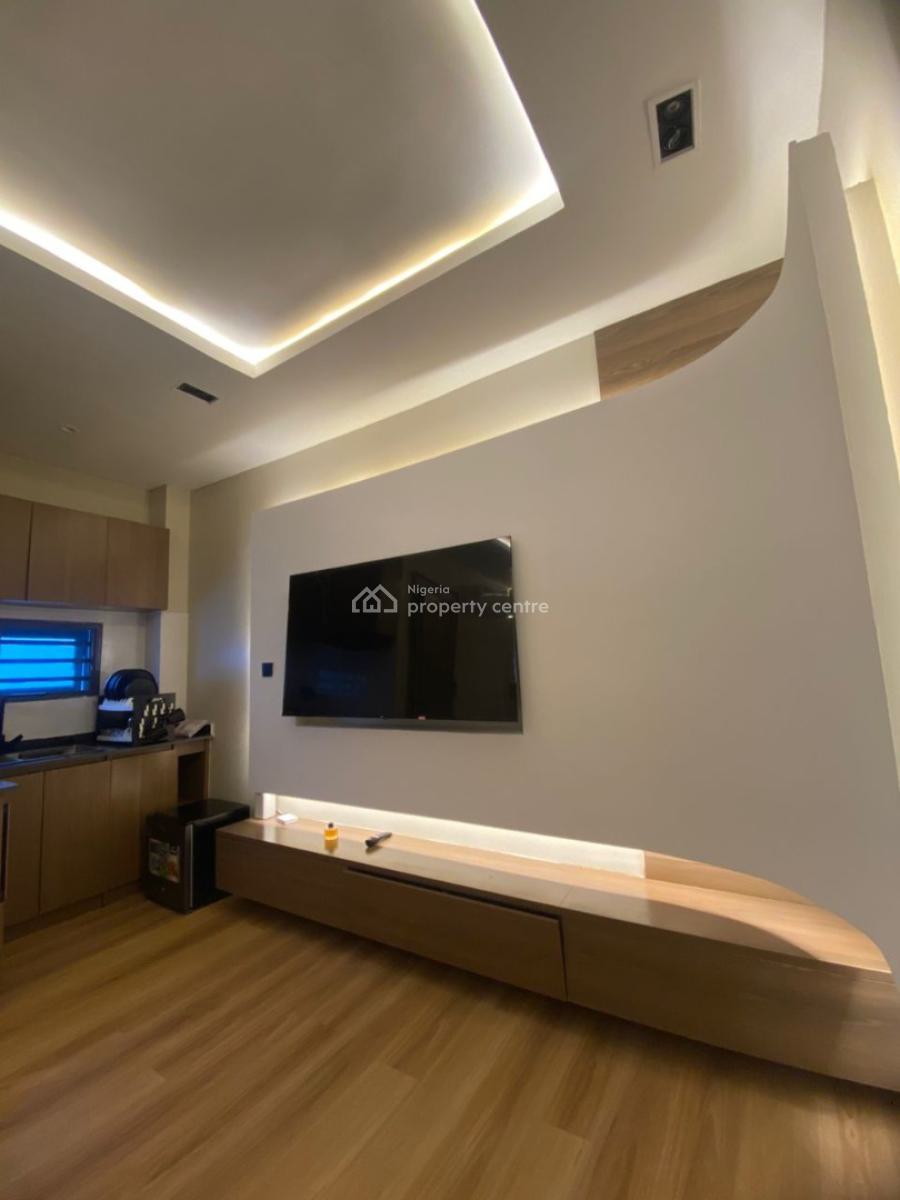 Fully Furnished Studio Apartment, Lekki Phase 1, Lekki, Lagos, Flat / Apartment for Rent