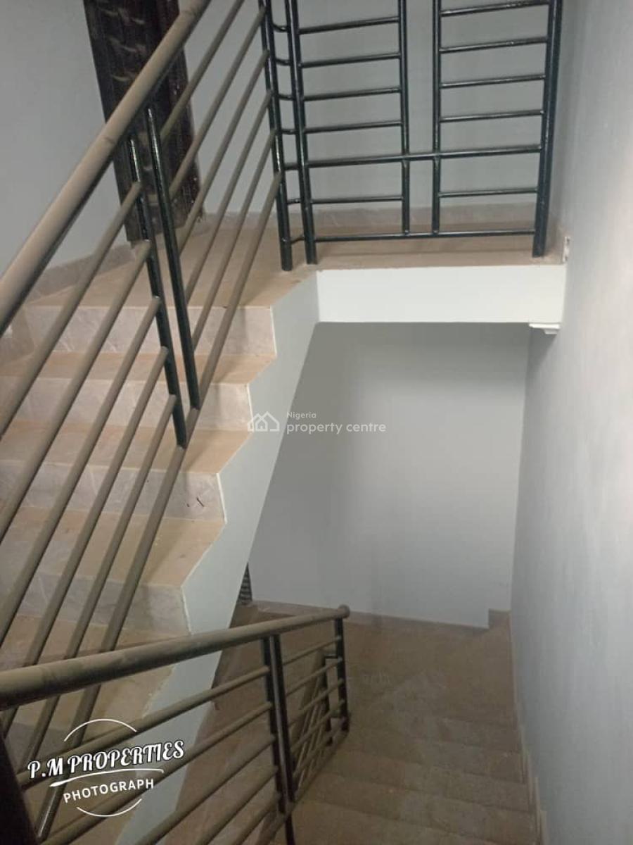 2bedroom Flat at Magboro, Magboro, Magboro, Ogun, Flat / Apartment for Rent
