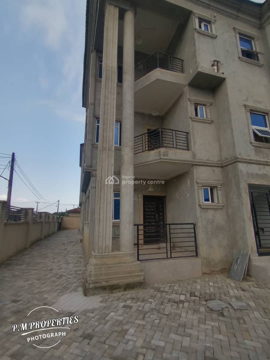2bedroom Flat at Magboro, Magboro, Magboro, Ogun, Flat / Apartment for Rent