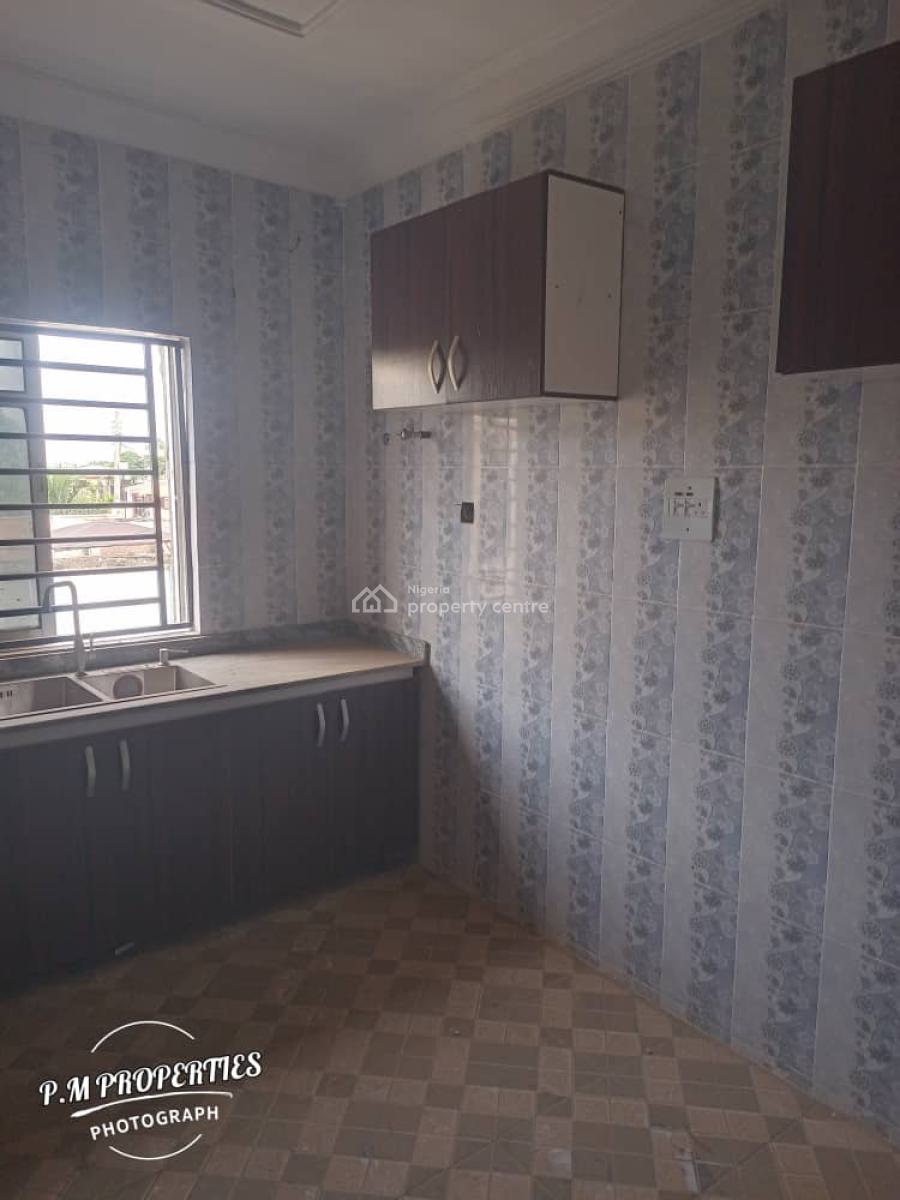 2bedroom Flat at Magboro, Magboro, Magboro, Ogun, Flat / Apartment for Rent