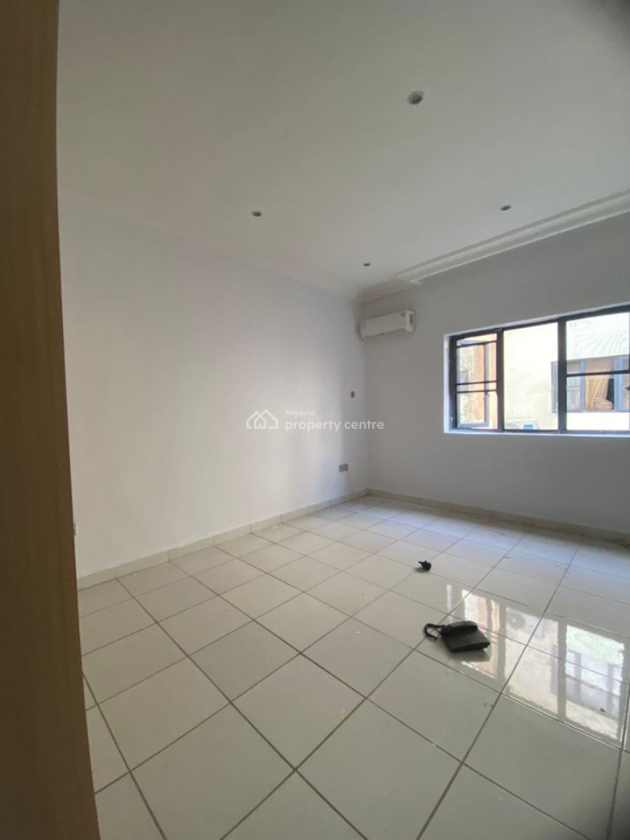 Spacious 4 Bedroom Terrace with Bq, Ikate Elegushi, Lekki, Lagos, Terraced Duplex for Rent