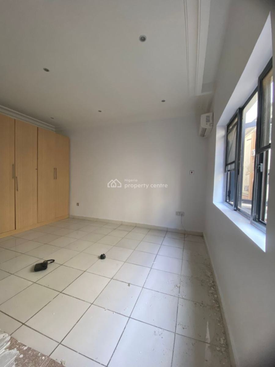 Spacious 4 Bedroom Terrace with Bq, Ikate Elegushi, Lekki, Lagos, Terraced Duplex for Rent