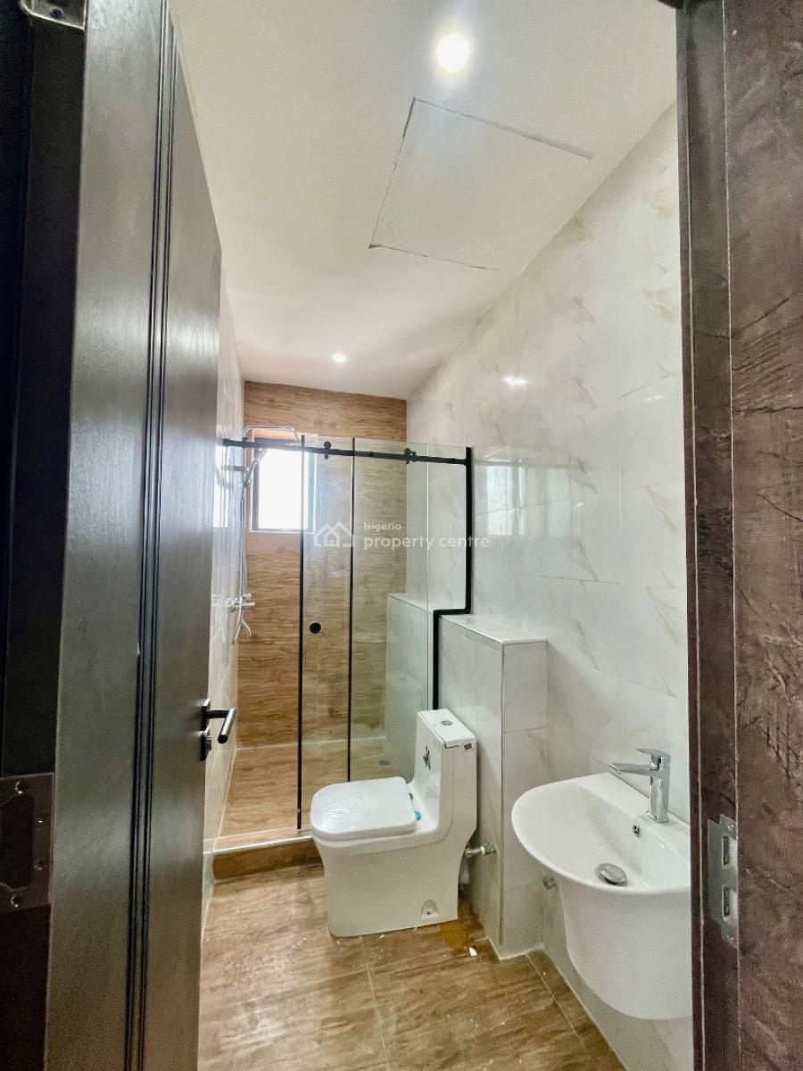 Luxury 3 Bedroom Apartment with Elevator, Lekki Phase 1, Lekki, Lagos, Flat / Apartment for Sale