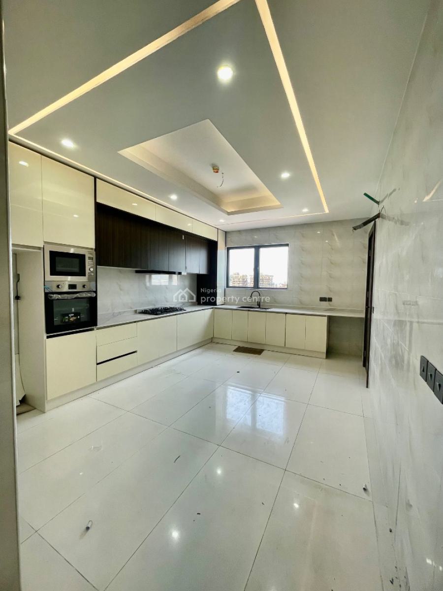 Luxury 3 Bedroom Apartment with Elevator, Lekki Phase 1, Lekki, Lagos, Flat / Apartment for Sale