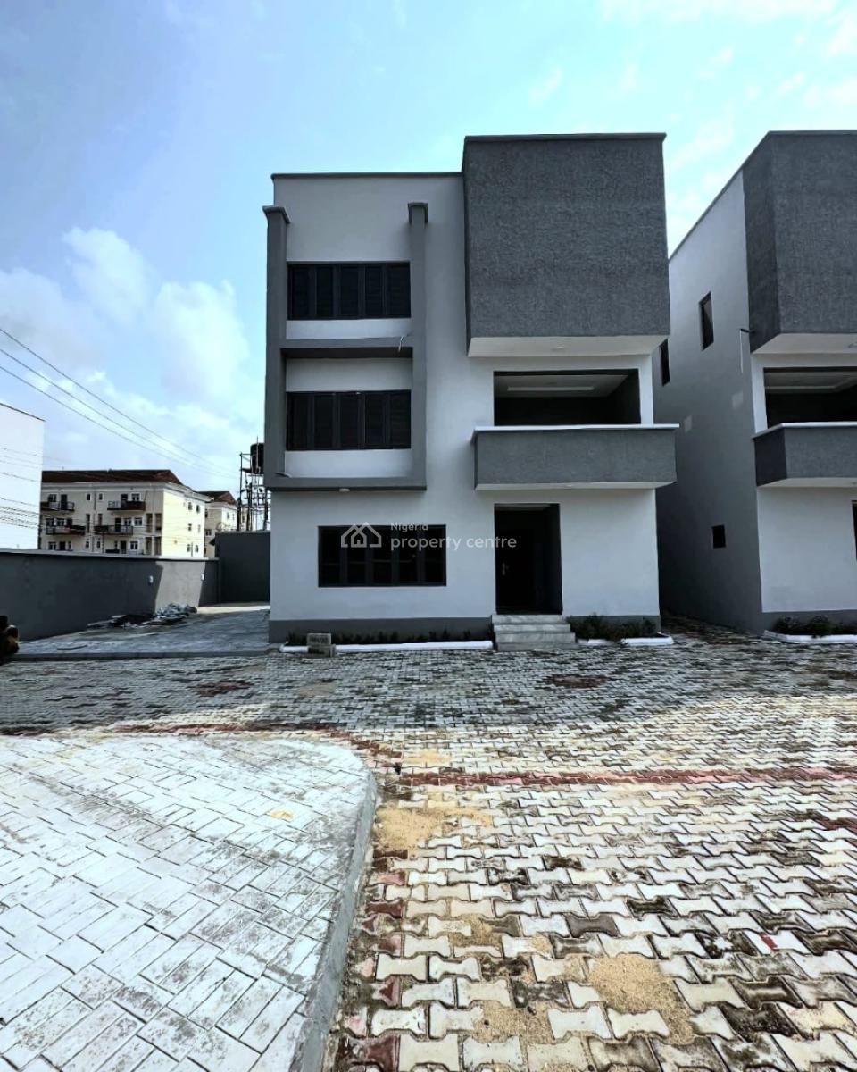 Spacious 4-bedroom Terrace Duplex + Bq with Pool, Ologolo, Lekki, Lagos, Terraced Duplex for Rent